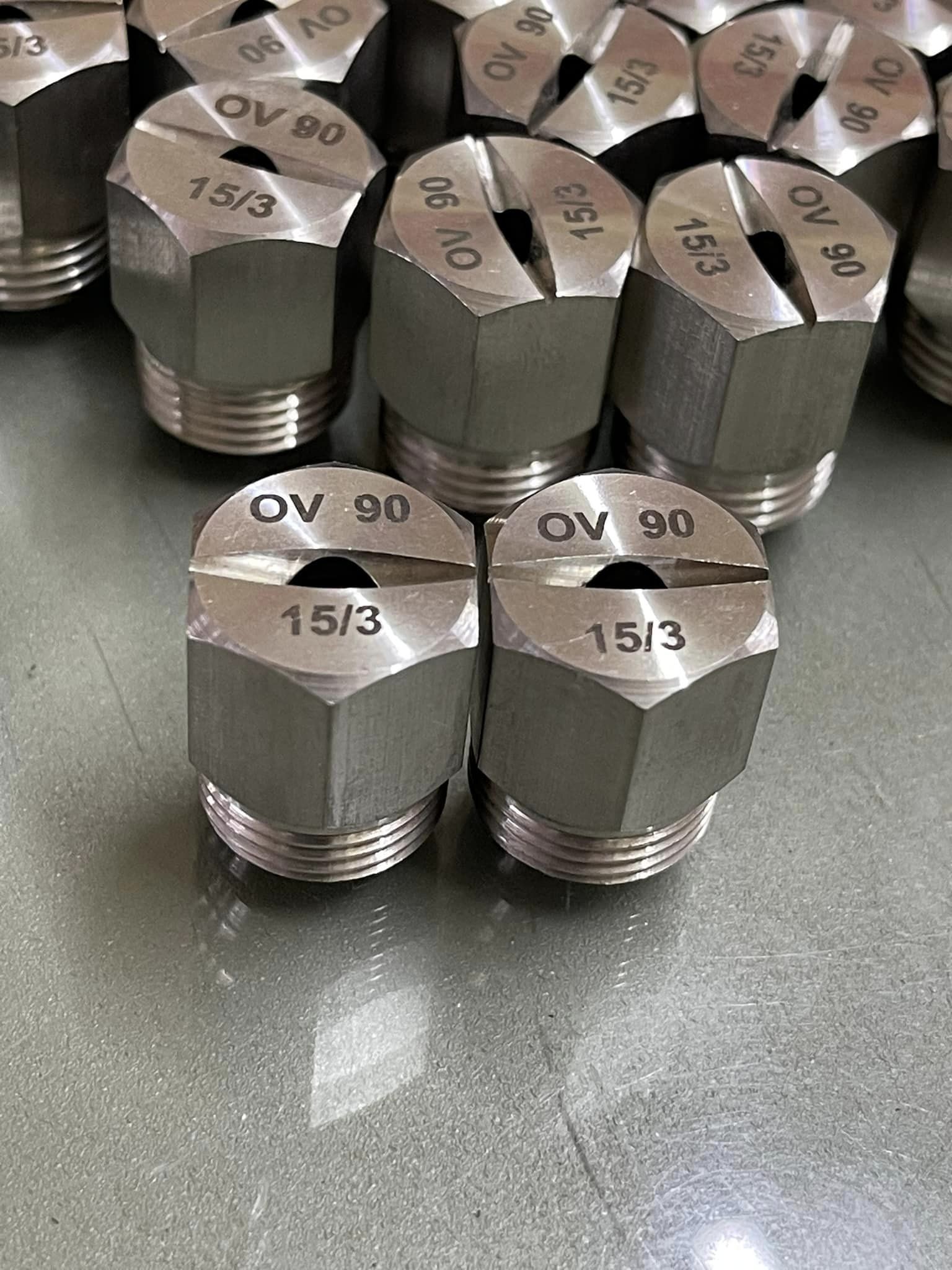 Flat Spray Nozzle Model : 3/8" OV-15/3 